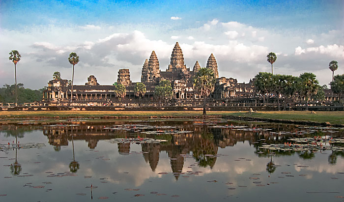'Angkor Wat' by Asienreisender