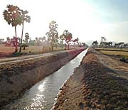 New Canal east of Kampot by Asienreisender