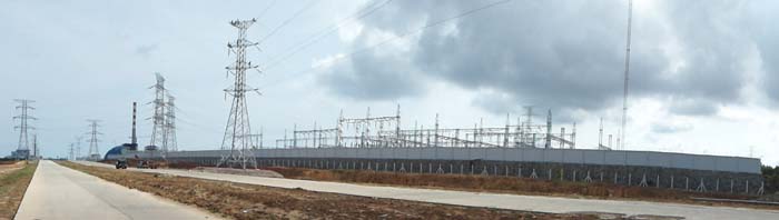 Sihanoukville's Power Plant Station by Asienreisender