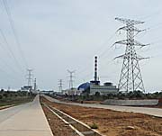 Power Plant near Sihanoukville by Asienreisender