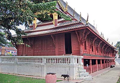 'Old Teak Building in Phetchaburi' by Asienreisender