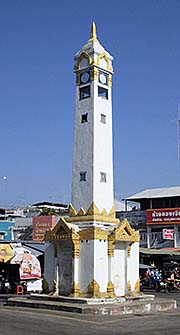 'Surin's Clocktower' by Asienreisender