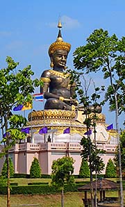 'Buddha Park Phetchabun' by Asienreisender