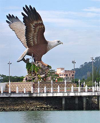 'Eagle Square | Langkawi' by Asienreisender