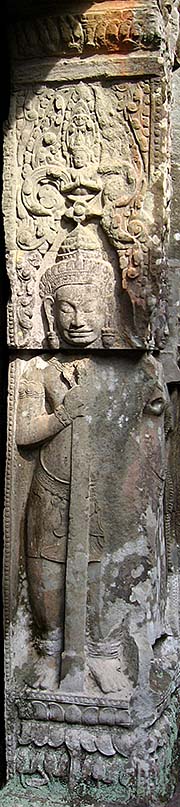 'A Temple Guardian at Preah Khan' by Asienreisender