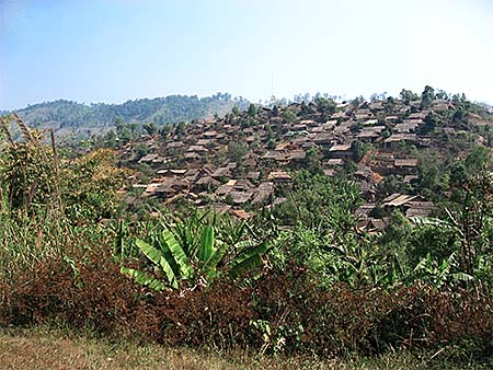 'Tribal Village in Umphang' by Asienreisender